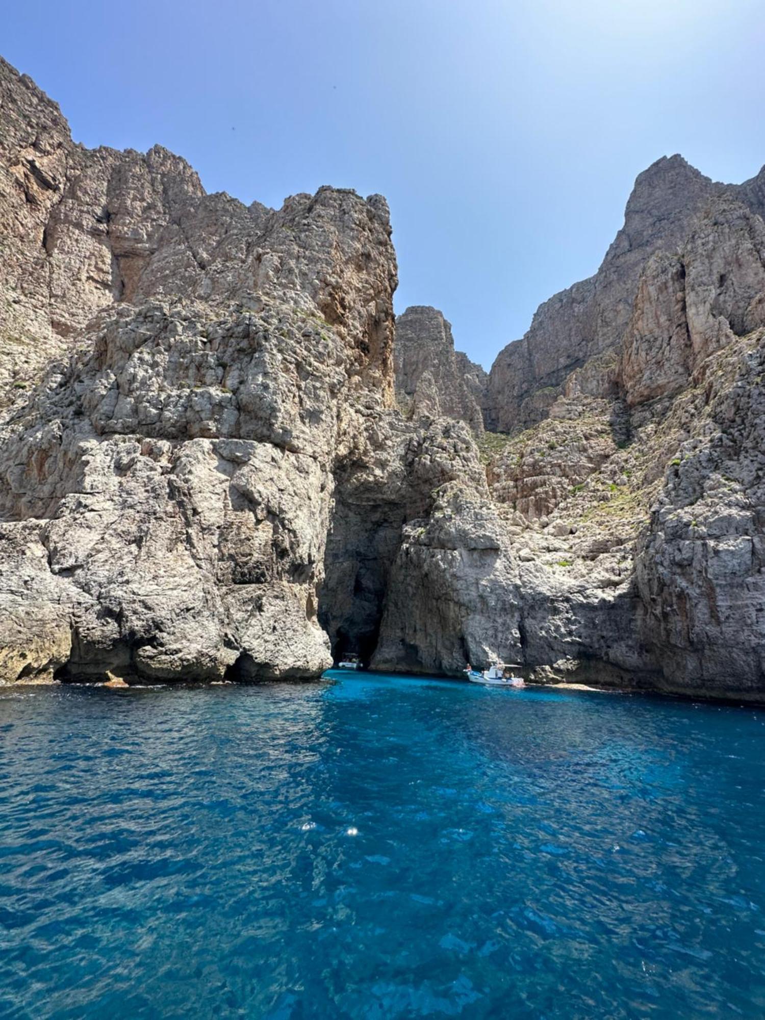 Isoladelmiele Hotel Marettimo Bagian luar foto